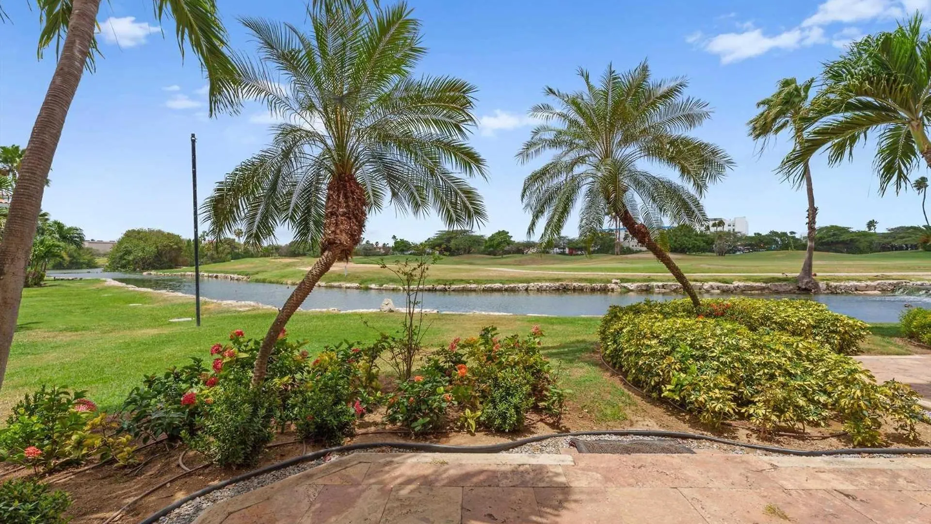 Apartment Golf Course View - Garden Studio Condo - Dr02 Palm Beach