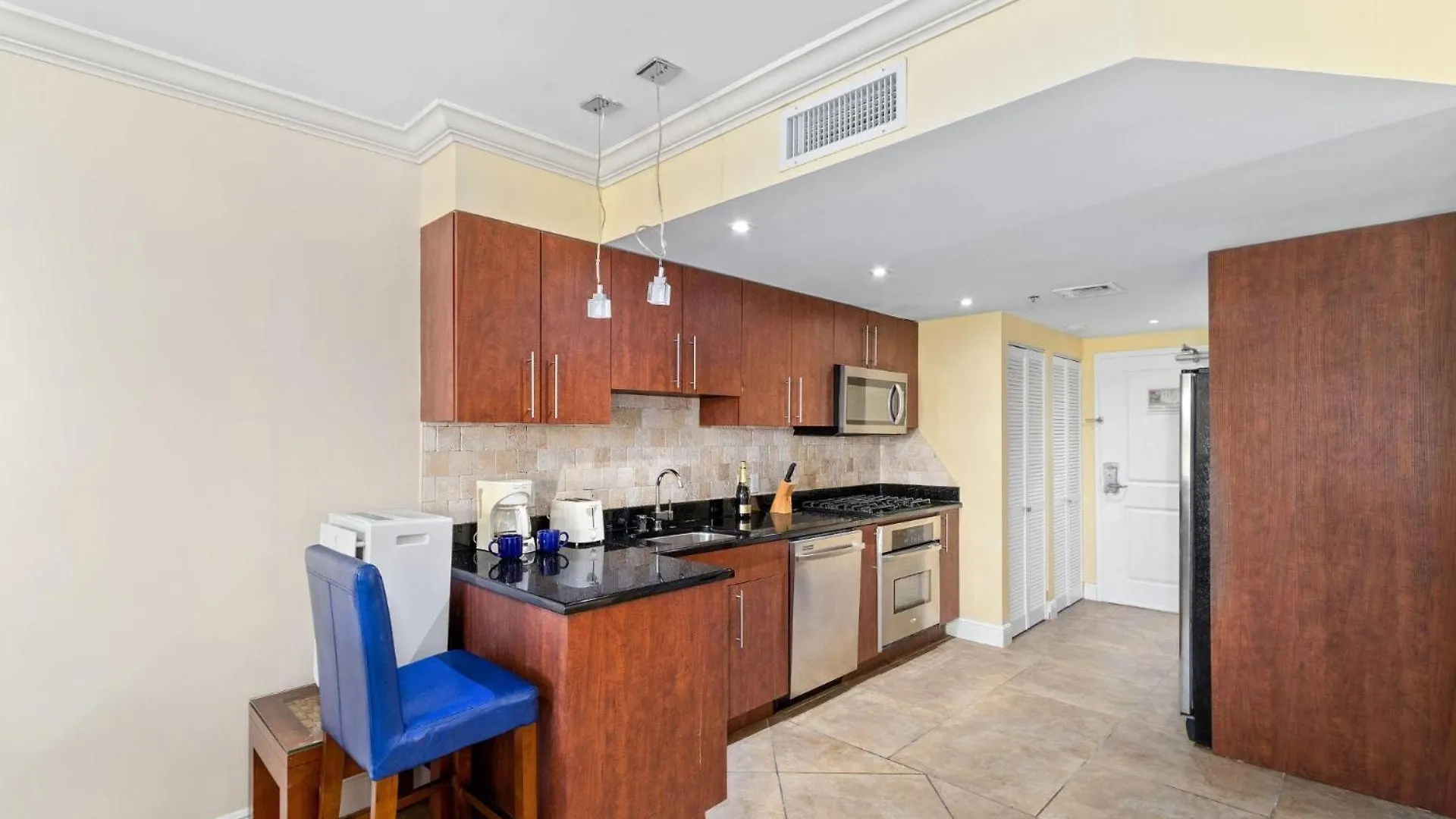Golf Course View - Garden Studio Condo - Dr02 Palm Beach 0*,  Aruba